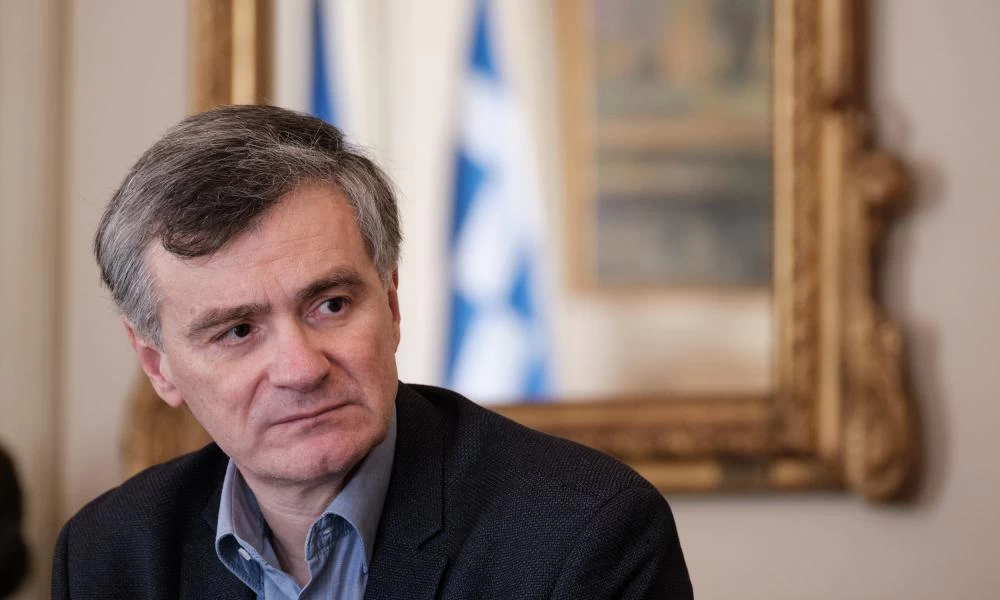 Η απάντηση του Σωτήρη Τσιόδρα για το αν το καλοκαίρι «σκοτώνει» τον κορονοϊό